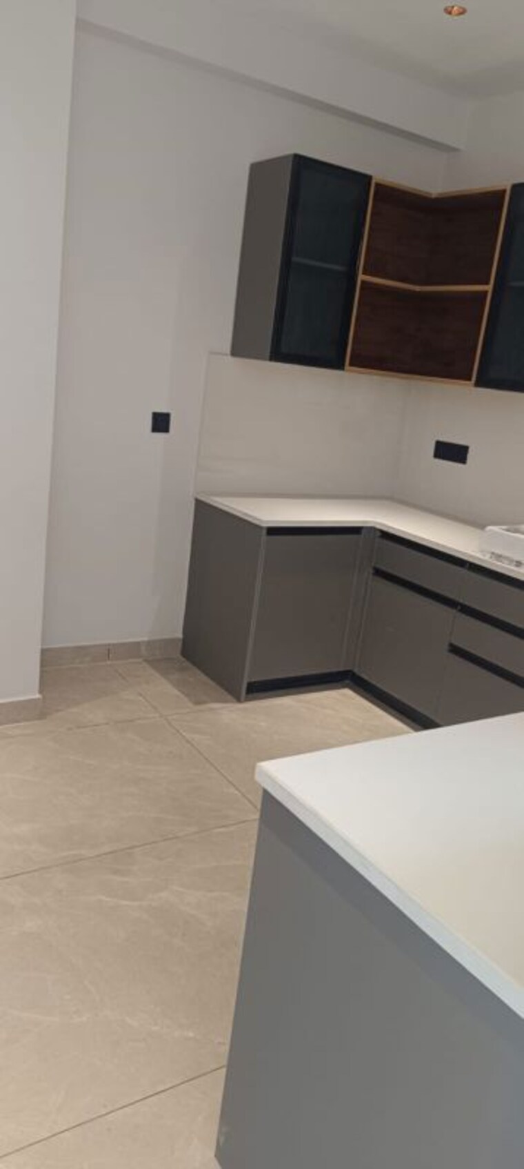 Kitchen, mrs-hi-greens 4 Bedroom 2244 Sq.Ft. Apartment In Kishanpura Zirakpur 10589427