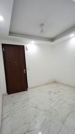 2 BHK Builder Floor For Rent in Saket