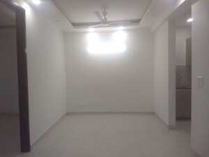Room in 2 BHK Builder Floor at Saket – for Rent