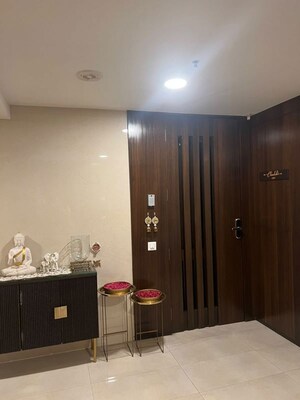 Bedroom in 2 BHK Apartment at Castle Rock, Powai – for Sale