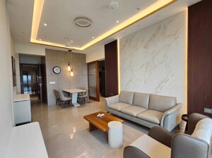 2 BHK Apartment For Rent in Paradigm Green Acrres, Bandra West