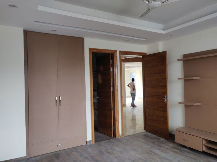 undefined, sector 23 3 Bedroom 200 Sq.Yd. Builder Floor In Sector 23 Gurgaon 10589472