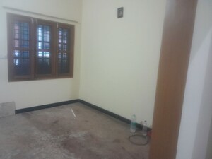 Room in 3 BHK Builder Floor at Ramamurthy Nagar – for Rent