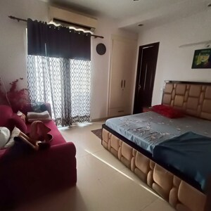 Bedroom in 3 BHK Apartment at Prateek Stylome, Sector 45 – for Rent