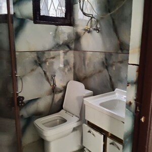 Bathroom in 2 BHK Builder Floor at Ardee City, Sector 52 – for Rent