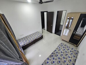 Bedroom in  Pg at Kandivali East – for Rent