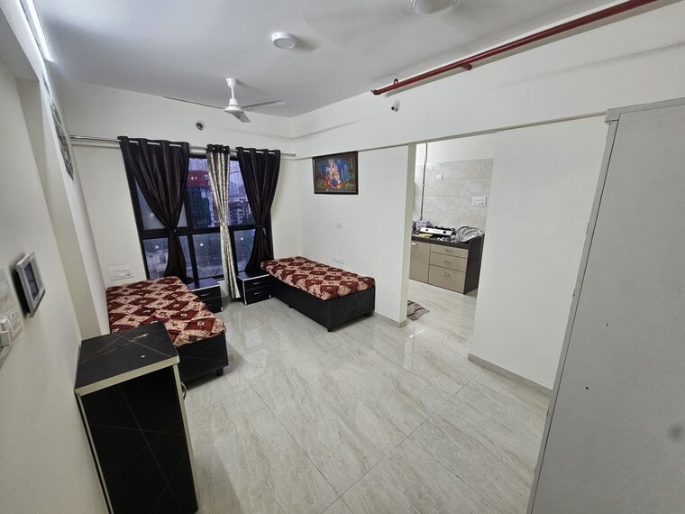 Bedroom, kandivali east Pg For Boys & Girls In Kandivali East 10589481