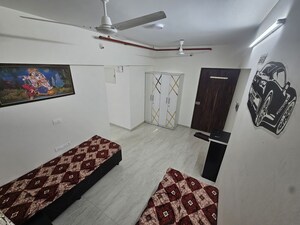 Bedroom in  Pg at Kandivali East – for Rent