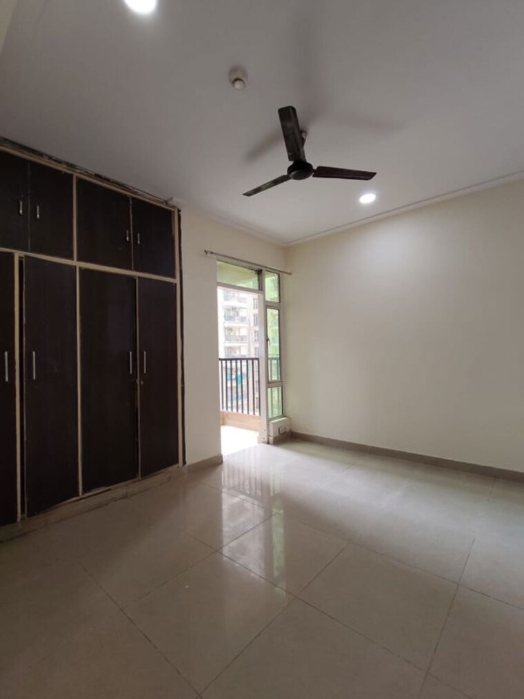 Room, amrapali-eden-park 4 Bedroom 2450 Sq.Ft. Apartment In Sector 50 Noida 10589523