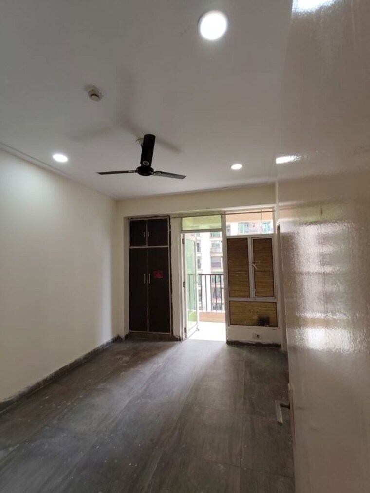 Room, amrapali-eden-park 4 Bedroom 2450 Sq.Ft. Apartment In Sector 50 Noida 10589523