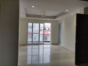 Room in 2 BHK Builder Floor at Sector 23 – for Rent