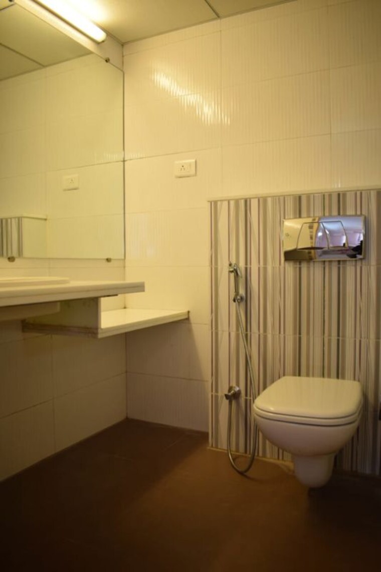 Bathroom, kolte-patil-24k-glitterati 4 Bedroom 2750 Sq.Ft. Apartment In Pimple Nilakh Pune 10589531