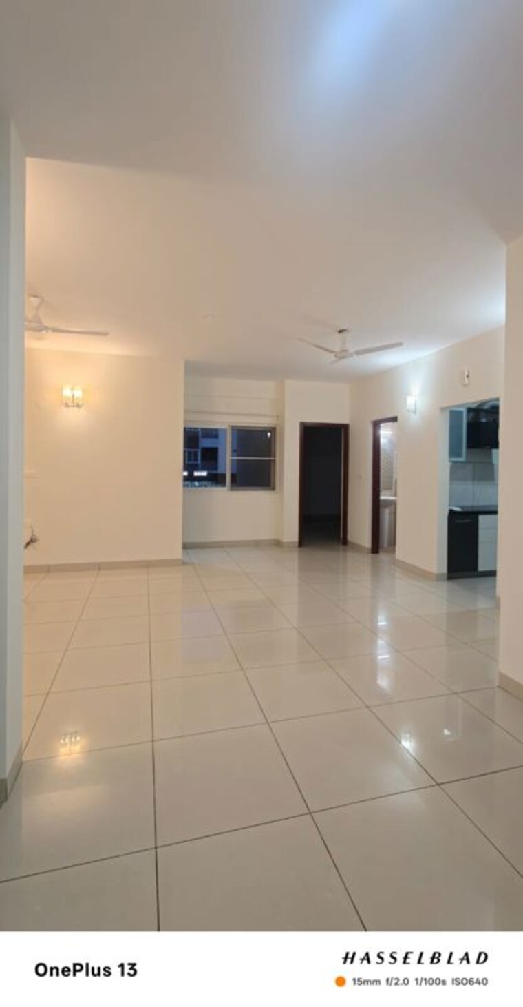 Bathroom, prestige-fontaine-bleau 3 Bedroom 1600 Sq.Ft. Apartment In Whitefield Bangalore 10589558