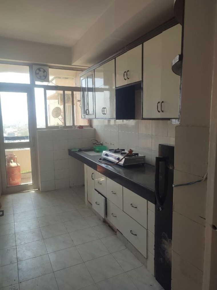Kitchen, ansal-sushant-estate 1 Bedroom 623 Sq.Ft. Apartment In Sector 52 Gurgaon 10589578