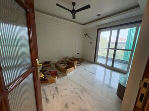 Bedroom in 4 BHK Builder Floor at Uppal Southend, Sector 49 – for Rent