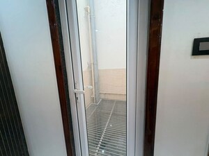 Building Lobby in 4 BHK Builder Floor at Uppal Southend, Sector 49 – for Rent