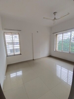 Room in 3 BHK Apartment at Pride Platinum, Baner – for Rent