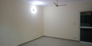 Room in 3.5 BHK Villa at Sector 135 – for Rent