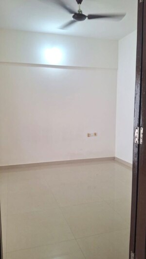 Room in 1 BHK Apartment at Prathamesh Residency Ulwe, Ulwe Sector 17 – for Rent