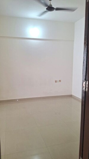 Room in 1 BHK Apartment at Prathamesh Residency Ulwe, Ulwe Sector 17 – for Rent
