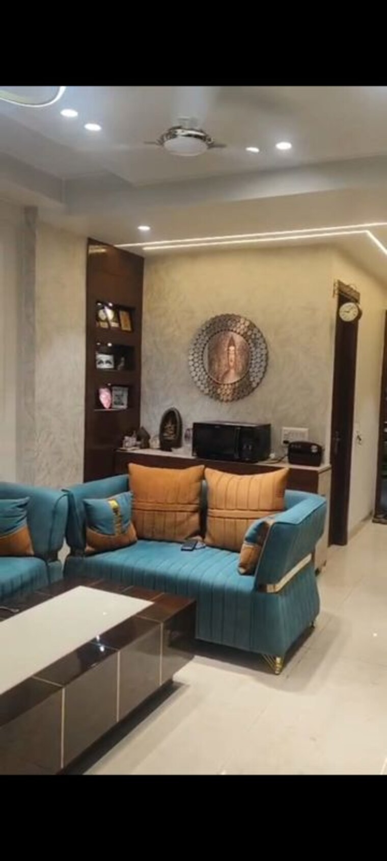 Living Room, mahavir enclave 1 4 Bedroom 140 Sq.Yd. Builder Floor In Mahavir Enclave 1 Delhi 10589622
