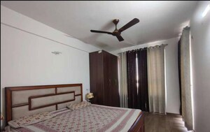 Bedroom in 2 BHK Apartment at Vip Road – for Rent
