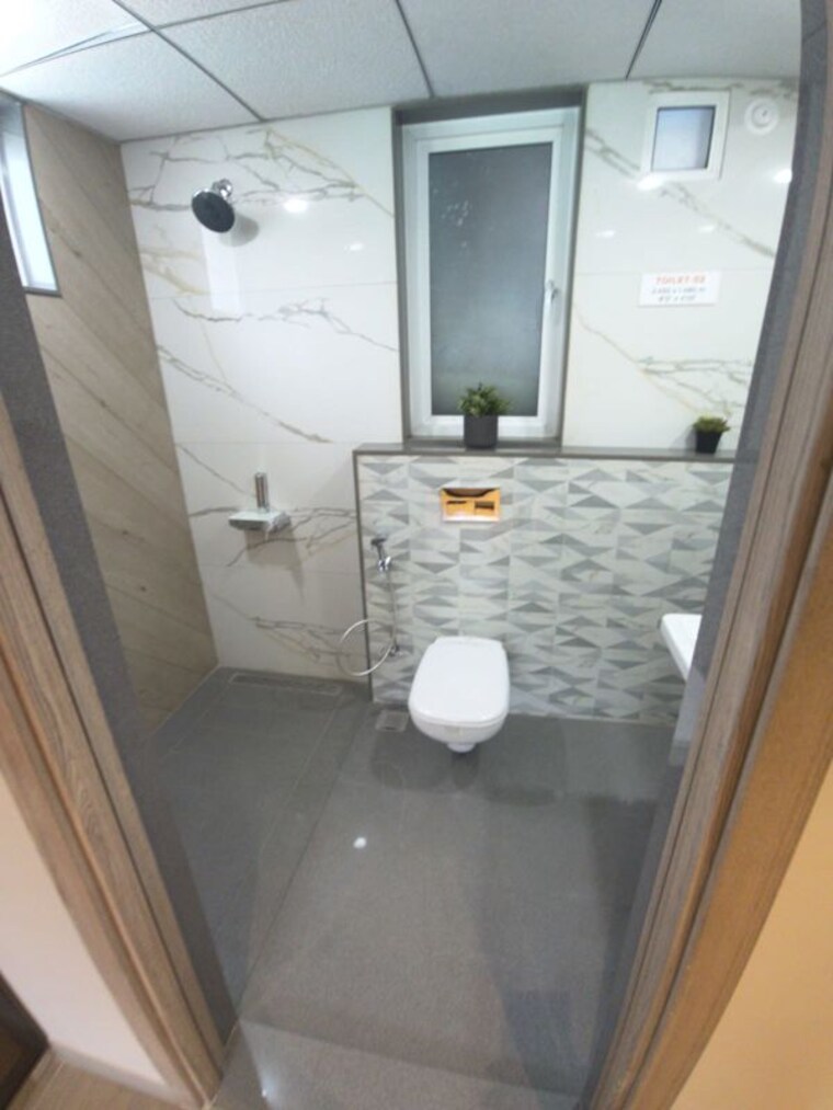 Bathroom, kumar-parc-residences 2 Bedroom 840 Sq.Ft. Apartment In Hadapsar Pune 10589640