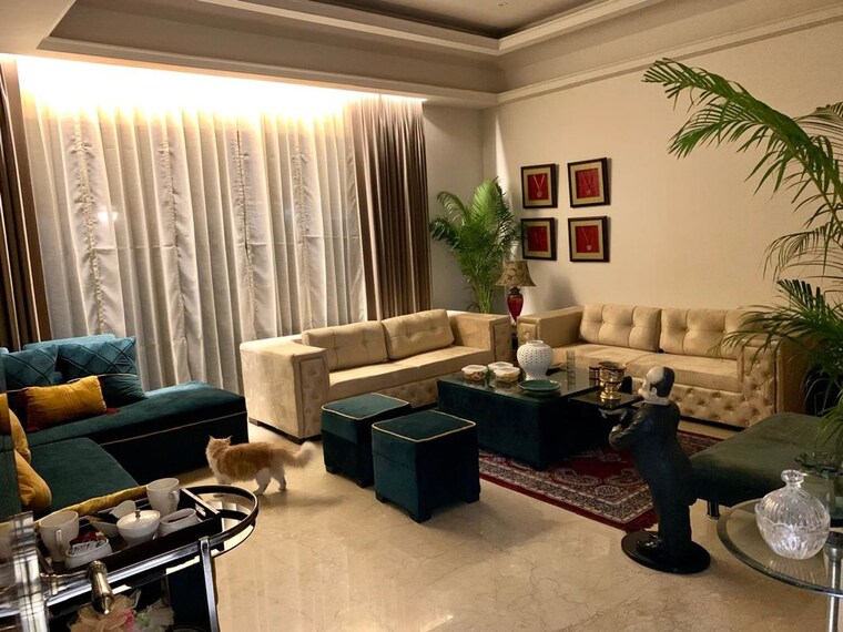 Living Room, rwa-apartments-sector-72 4 Bedroom 4500 Sq.Ft. Independent House In Sector 72 Noida 10589626