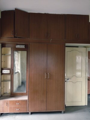 Furnished Amenities in 2 BHK Builder Floor at Vijay Nagar – for Rent