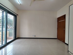 Room in 2 BHK Apartment at Pristine Sindhu, Kanakapura Road – for Sale
