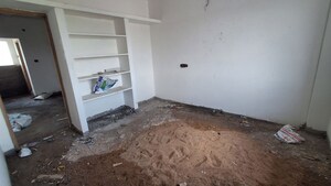 Room in 3 BHK Builder Floor at Chiryala Village – for Sale