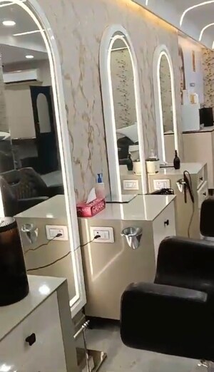 Team Area in  Shop at New Friends Colony – for Rent