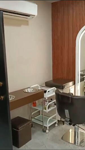  Shop For Rent in New Friends Colony