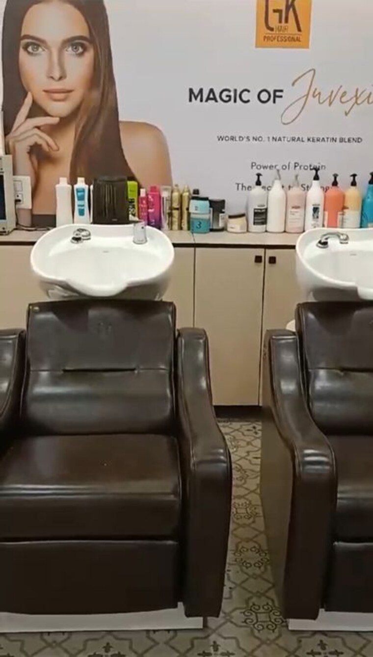 Other, new friends colony Commercial Shop 1350 Sq.Ft. In New Friends Colony Delhi 10589611