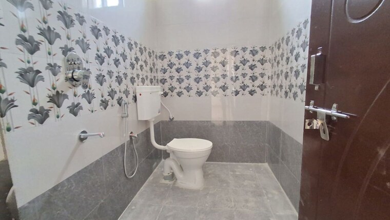 Attached Bathroom, kundanpally 2 Bedroom 1050 Sq.Ft. Apartment In Kundanpally Hyderabad 10589694