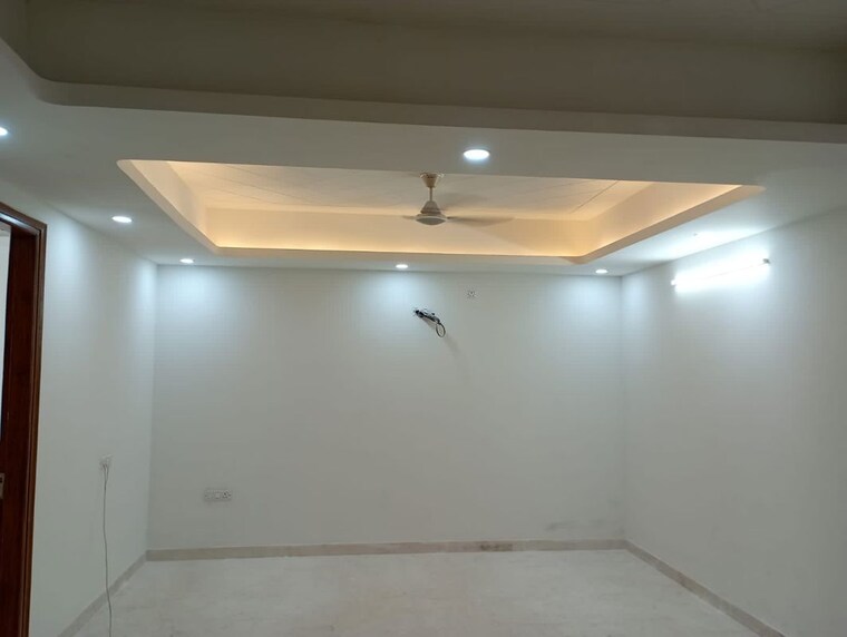 Room, sector 2 4 Bedroom 270 Sq.Yd. Builder Floor In Sector 2 Gurgaon 10589711