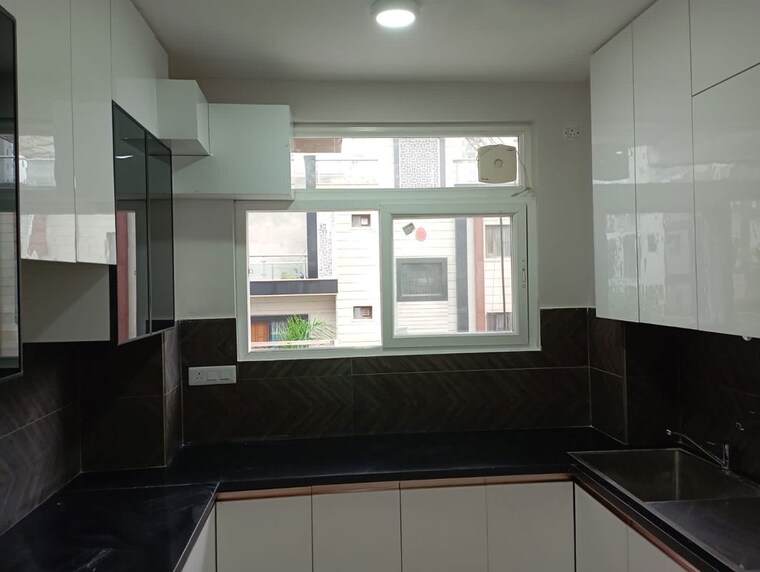 Kitchen, sector 2 4 Bedroom 270 Sq.Yd. Builder Floor In Sector 2 Gurgaon 10589711