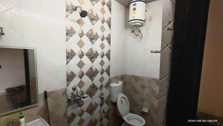 Bathroom, aman vihar 2 Bedroom 1300 Sq.Ft. Builder Floor In Aman Vihar Dehradun 10589753