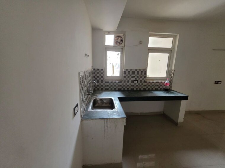 Kitchen, signature-orchard-avenue-2 2 Bedroom 700 Sq.Ft. Apartment In Sector 93 Gurgaon 10589750