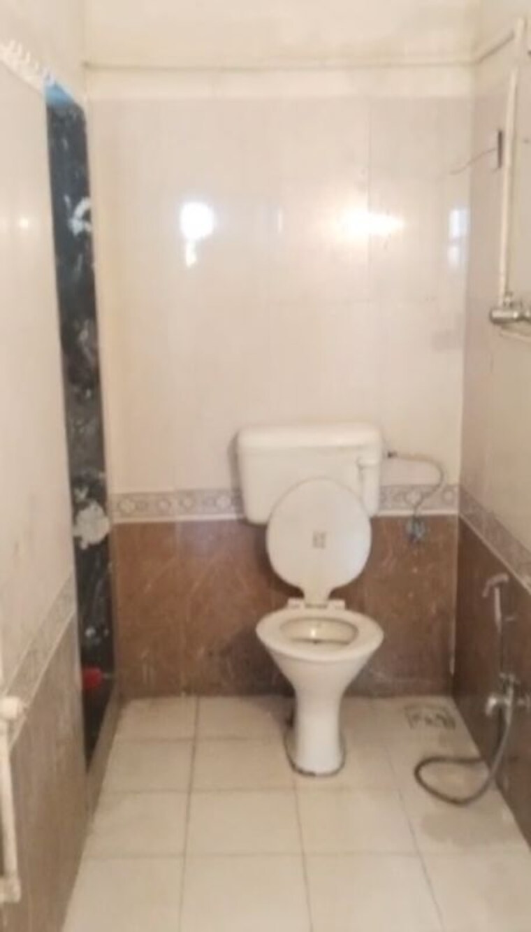 Bathroom, sadhana-dhaval-hills 1 Bedroom 650 Sq.Ft. Apartment In Kokanipada Thane 10589739
