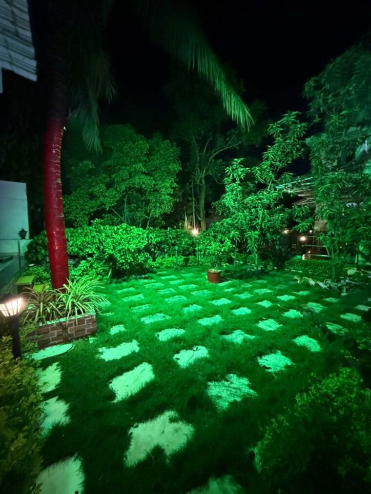 Garden, cosmos-hawaiian-village 6 Bedroom 1800 Sq.Ft. Independent House In Ghodbunder Road Thane 10589771
