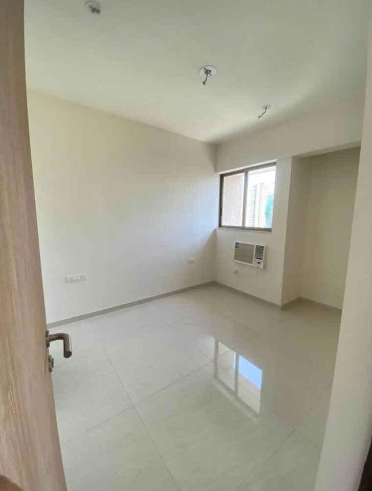 Room, lodha-crown-kolshet 2 Bedroom 530 Sq.Ft. Apartment In Kolshet Road Thane 10589775