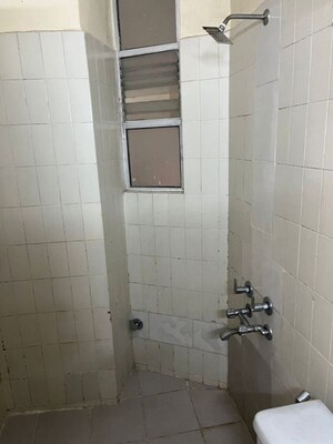 Bathroom in 2 BHK Apartment at DLF Regency Park I, Dlf Phase iv – for Rent