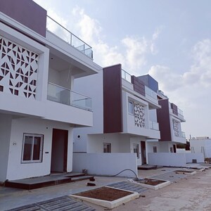 4 BHK Villa For Sale in Velmala