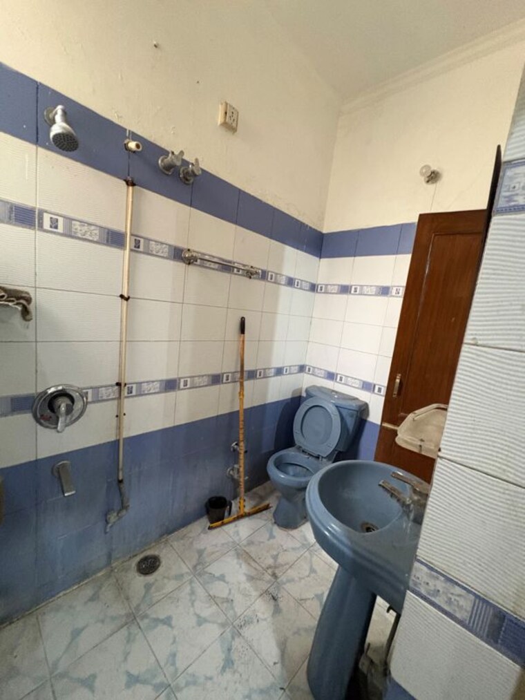 Team Area, oasis-green 2 Bedroom 1350 Sq.Ft. Apartment In Patiala Road Zirakpur 10589756