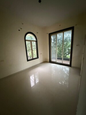 Room in 4 BHK Villa at Cosmos Jewels, Ghodbunder Road – for Sale
