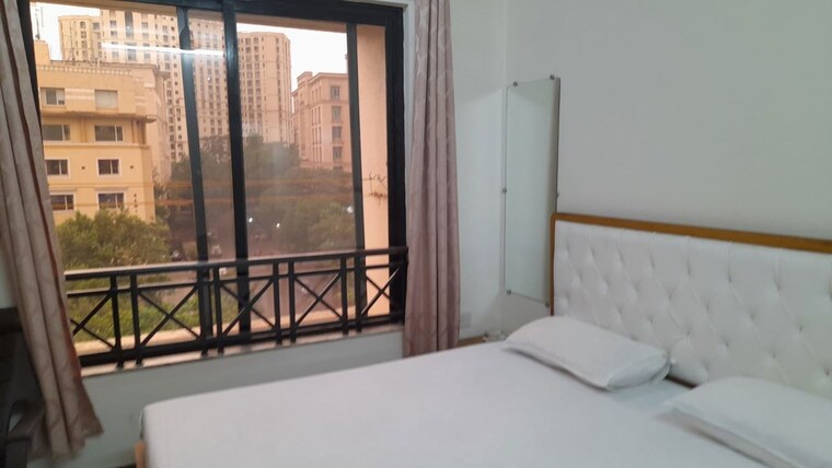 Room, hiranandani-estate-leonardo 1 Bedroom 400 Sq.Ft. Apartment In Ghodbunder Road Thane 10589842