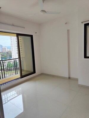 1 BHK Apartment For Rent in Velocity Hill Spring, Ghodbunder Road