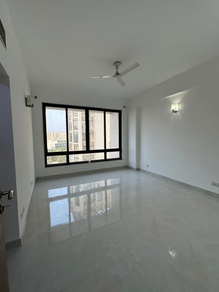 Room, ss-hibiscus 3 Bedroom 3672 Sq.Ft. Apartment In Sector 50 Gurgaon 10583760