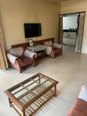 Living Room in 3 BHK Apartment at Kumar Parisar, Kothrud – for Rent
